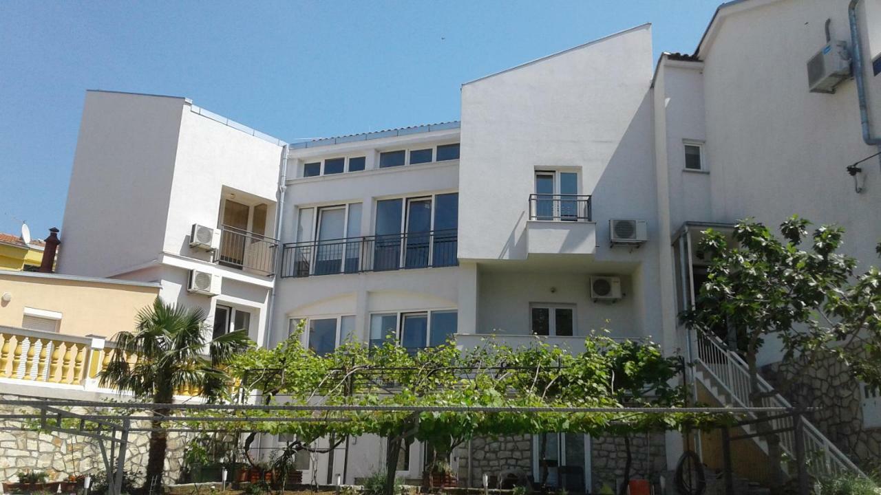 Apartmani Maric Selce Extérieur photo