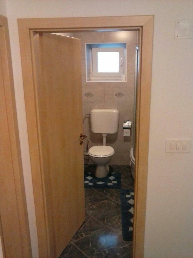 Apartmani Maric Selce Extérieur photo